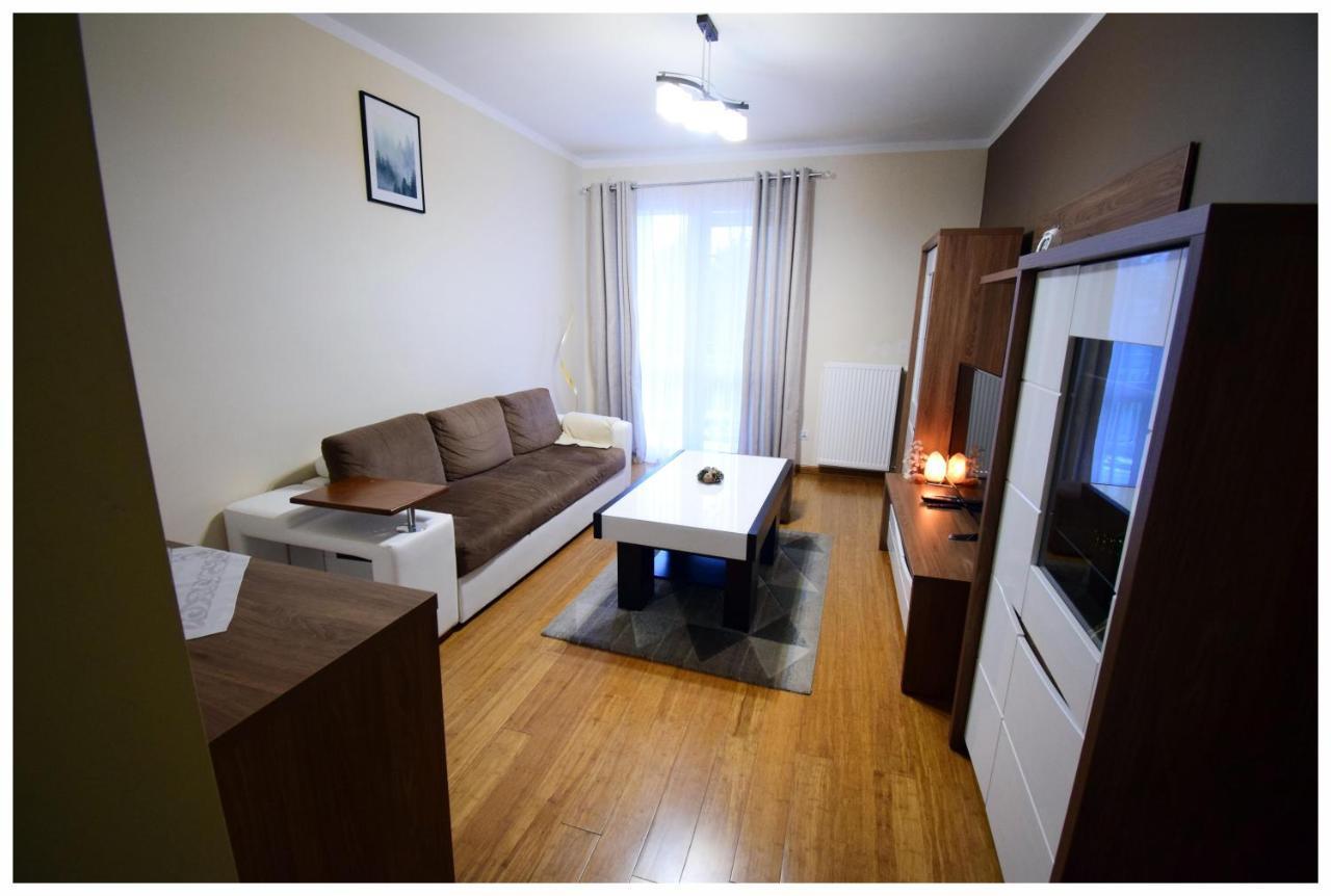 Color 24 Apartament IV Apartment Stalowa Wola Exterior photo